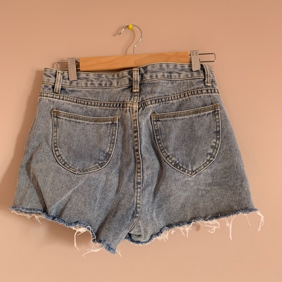 High waisted jean shorts - Picture 2 of 3